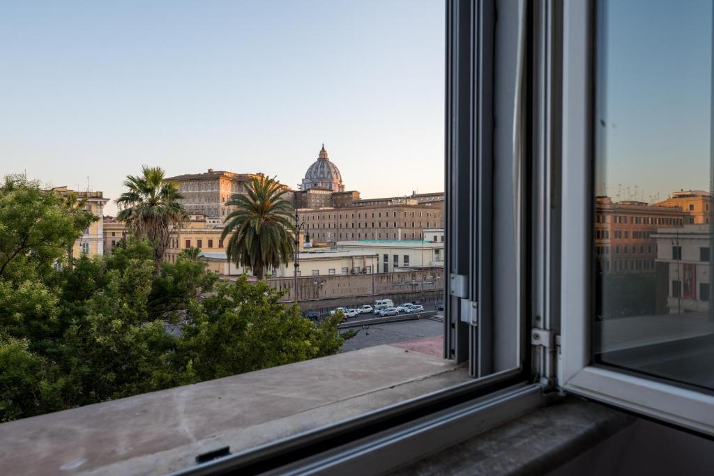 36 * Roma