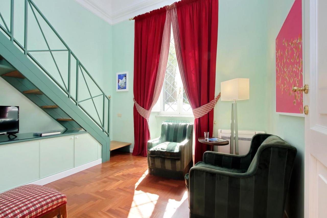 Ai Forti - My Extra Apartment