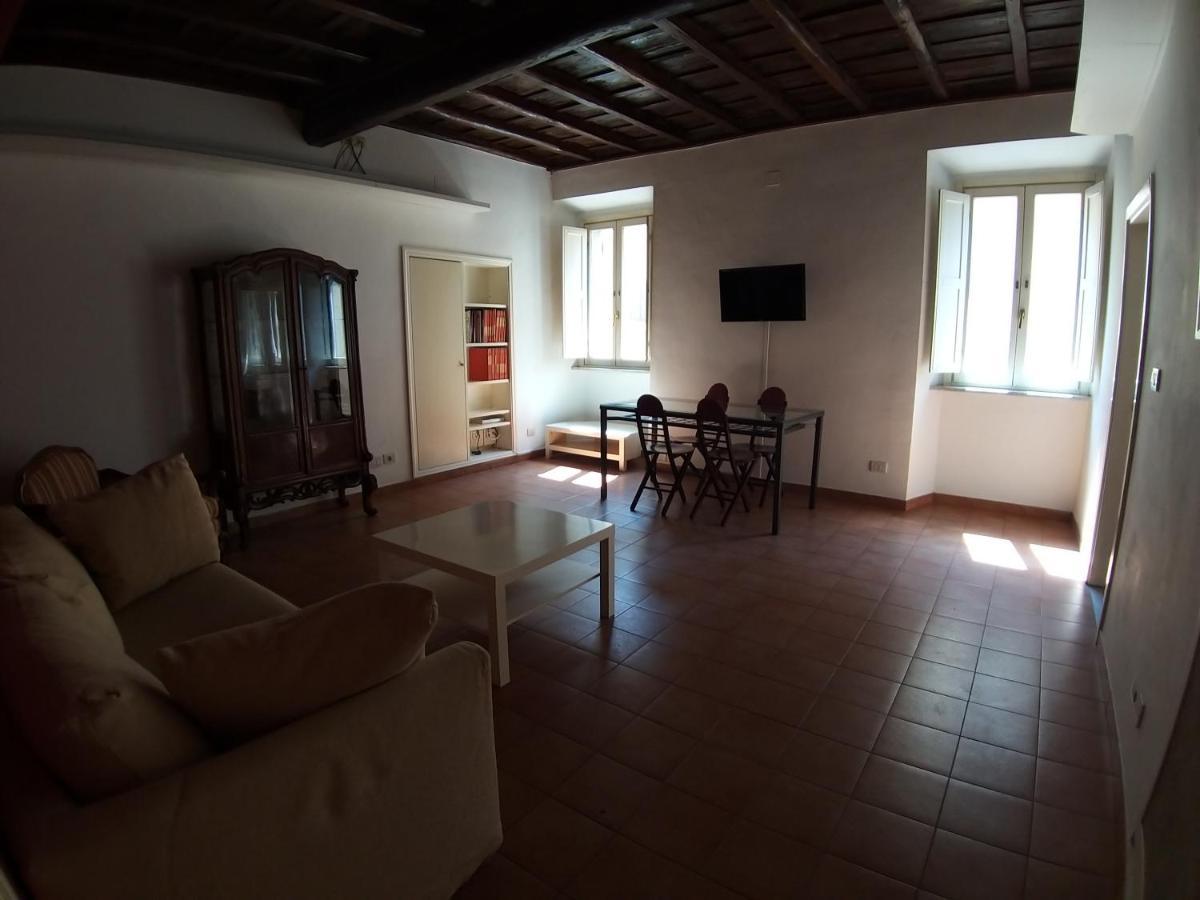 Easy Holidays - Laterano Leilighet
