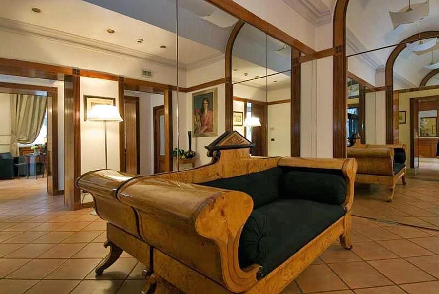 Hotell De Petris 3*