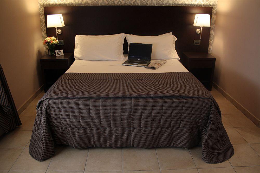 Pensión Seven Kings Relais 3*