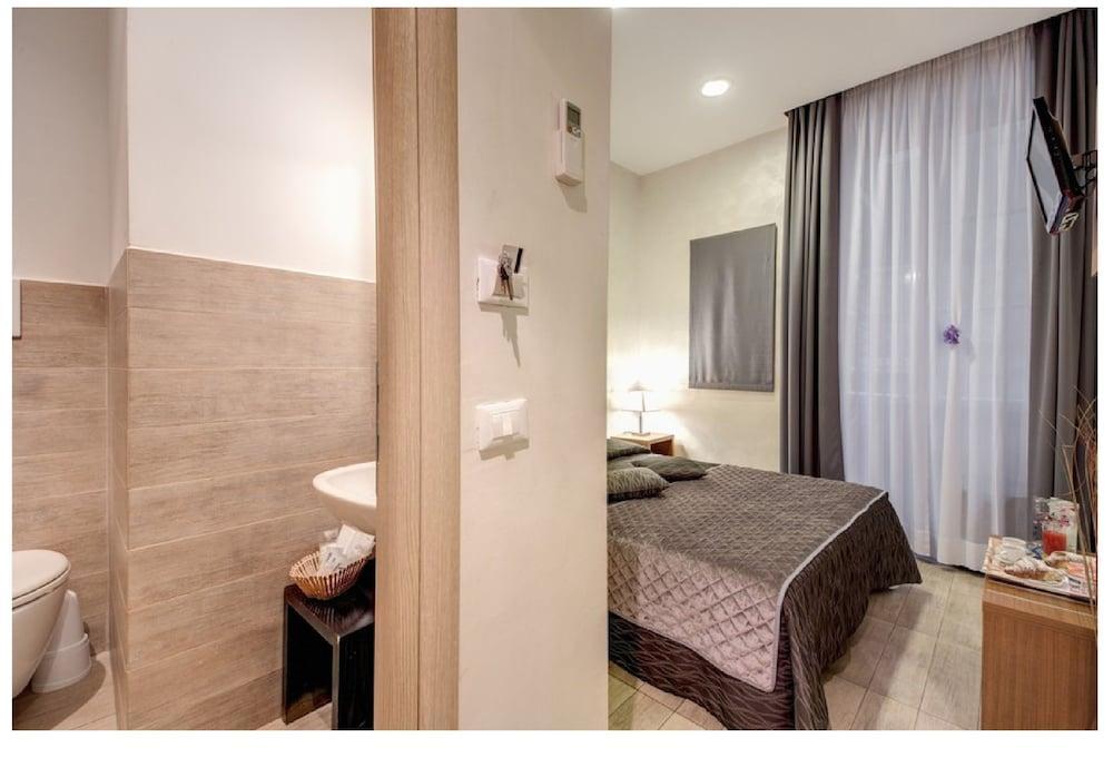 Collina 2* Rom