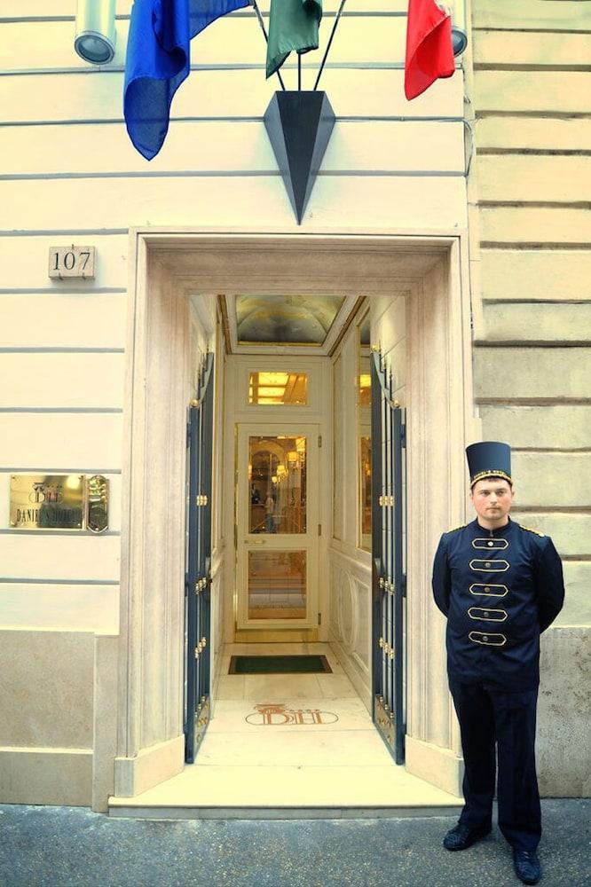Daniel's Hotel Roma