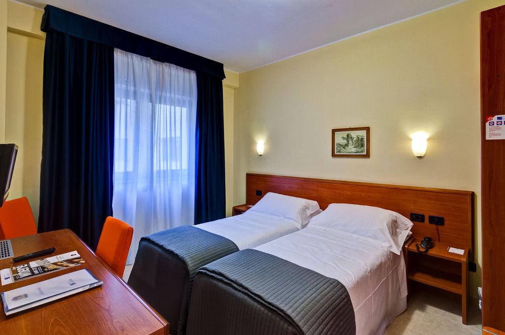Hotel Western Blu 4*