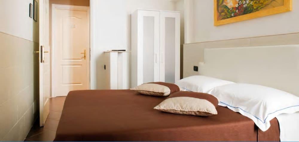 Hotel Indipendenza *