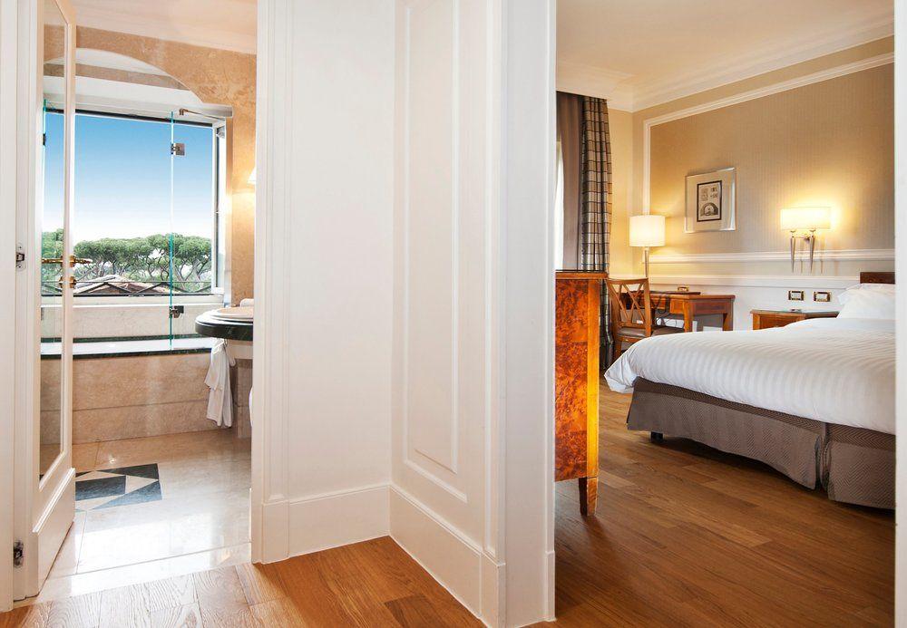 Marriott Grand Flora Hotel