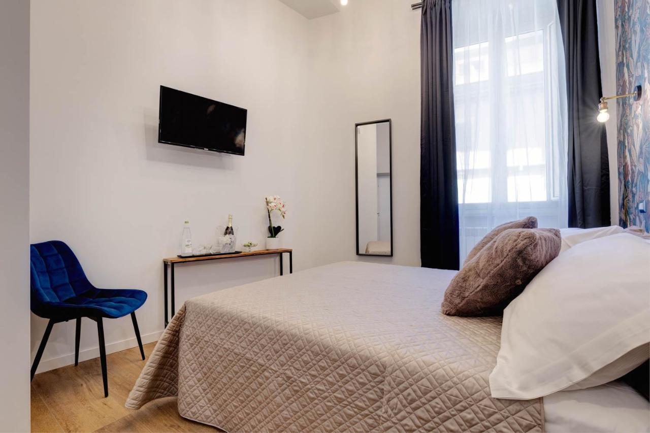 Guest house The Venue Sistina Rome