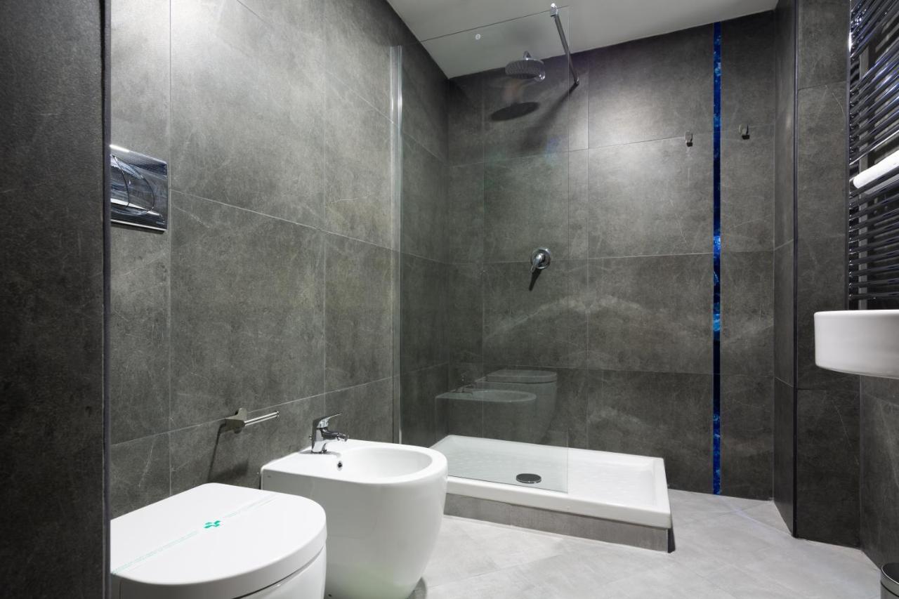 Shine House Gjestgiverier 3*