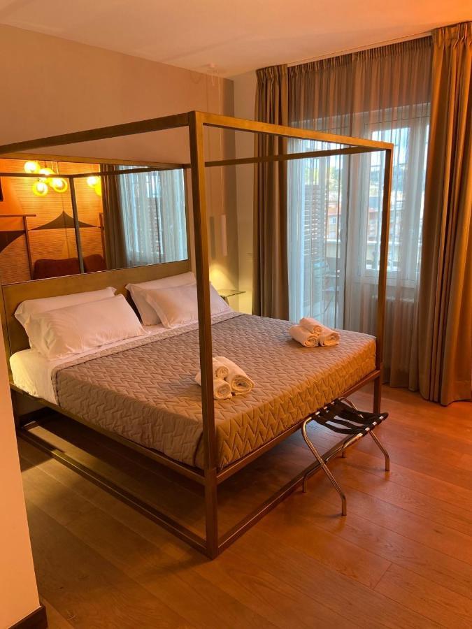 5-rooms *