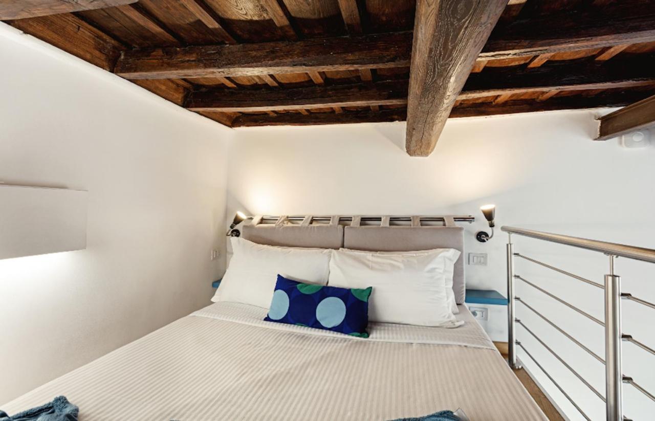 Appartamento Sleek Flat 4 Guests 450mt From The Colosseum Roma