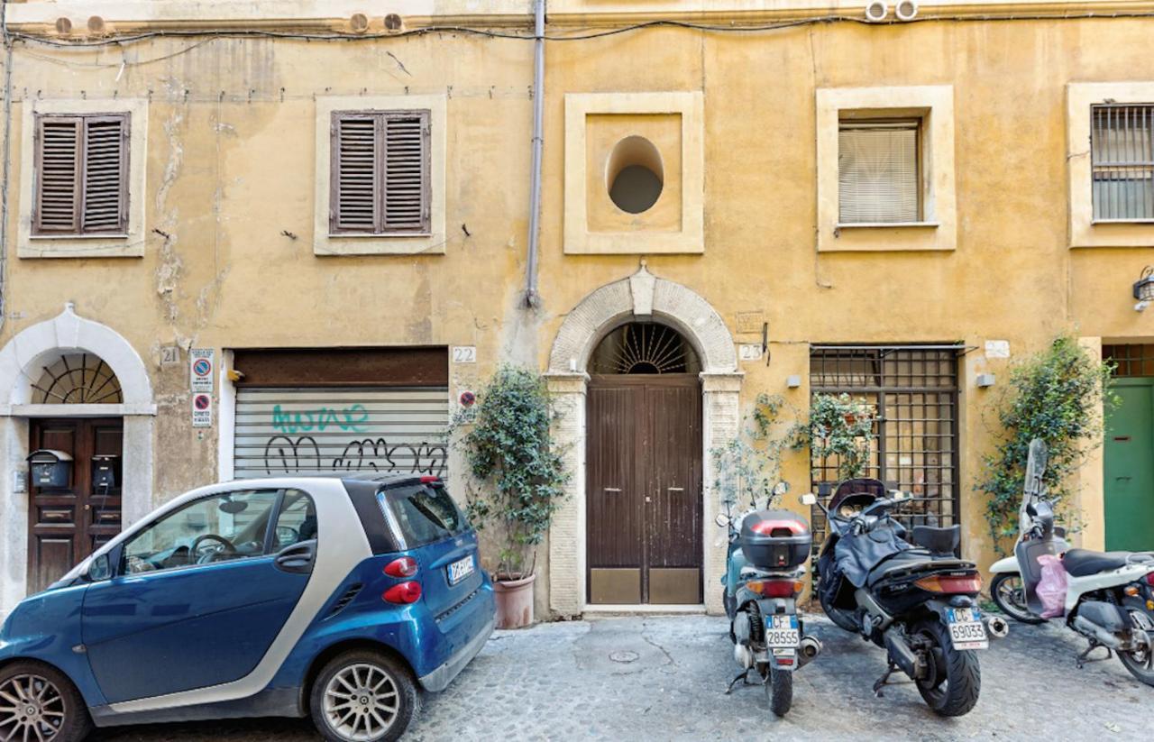 Sleek Flat 4 Guests 450mt From The Colosseum Appartamento *