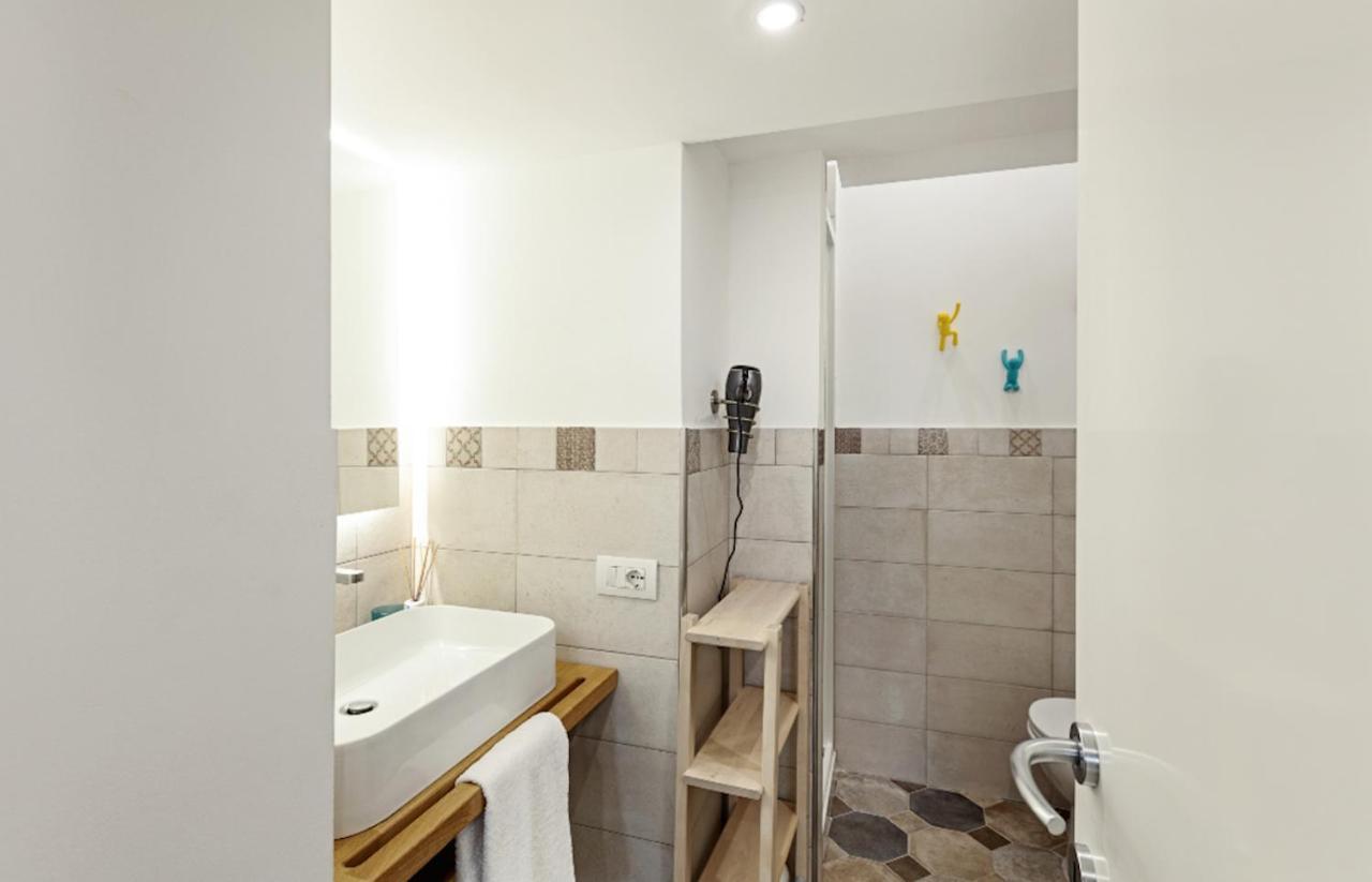 Appartamento Sleek Flat 4 Guests 450mt From The Colosseum *