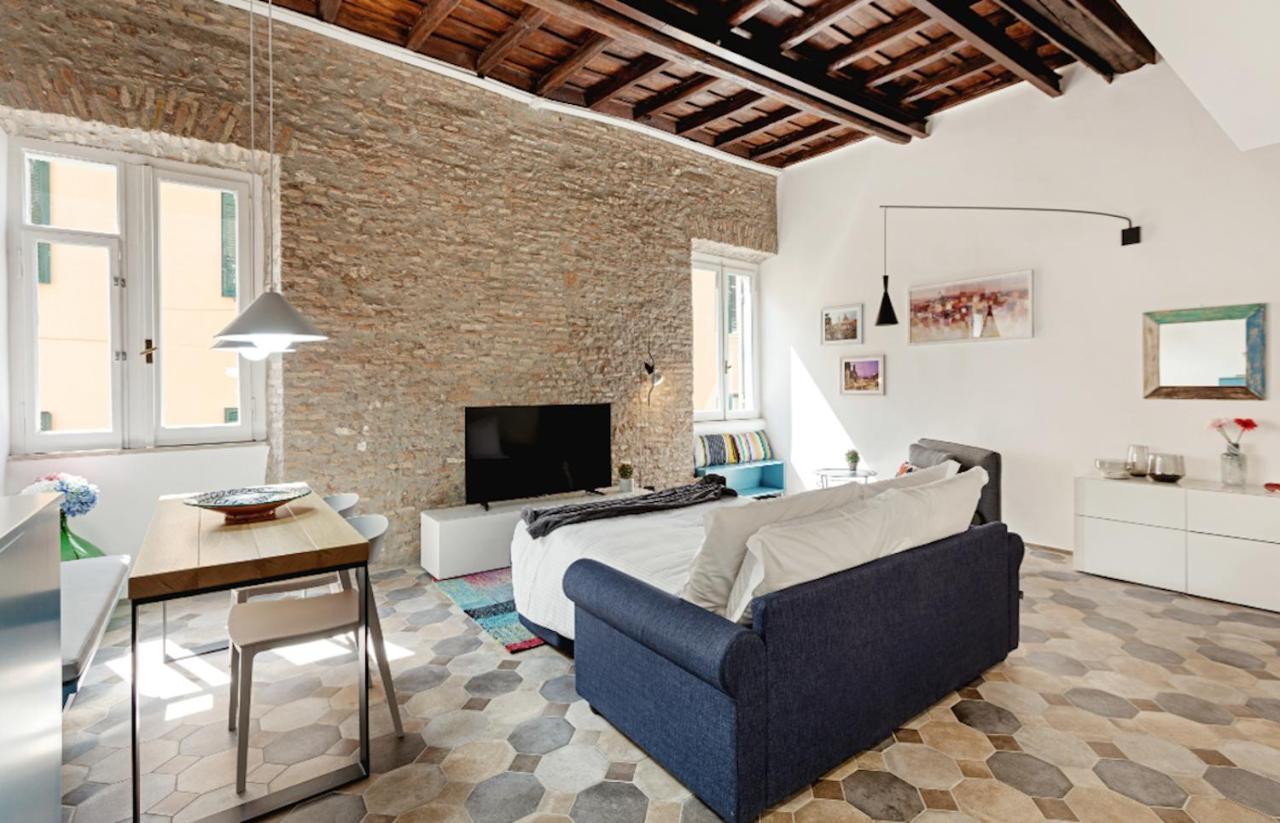 Sleek Flat 4 Guests 450mt From The Colosseum * Roma