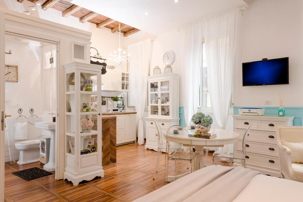 Capo Le Case, Romantic Flat Near Spanish Steps