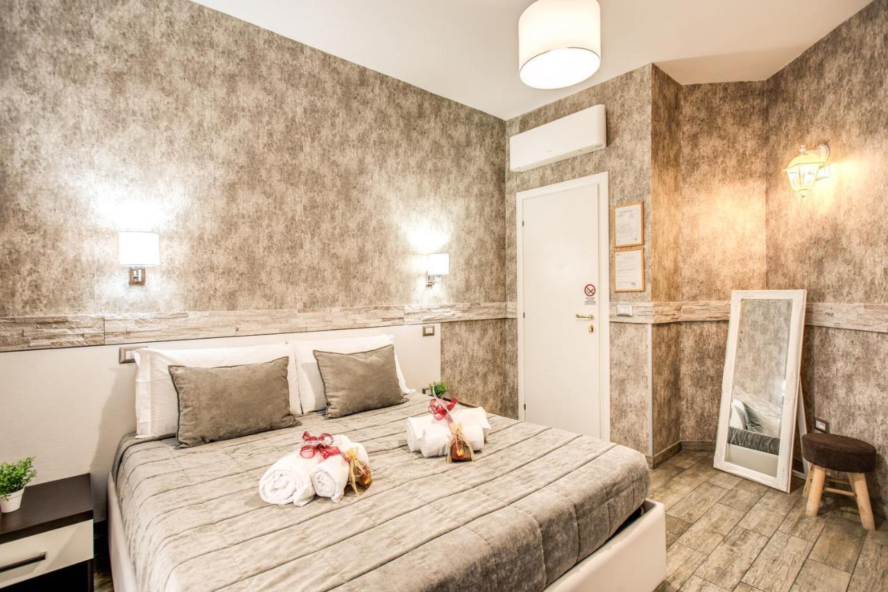 Gjestgiverier Santamariarooms Roma