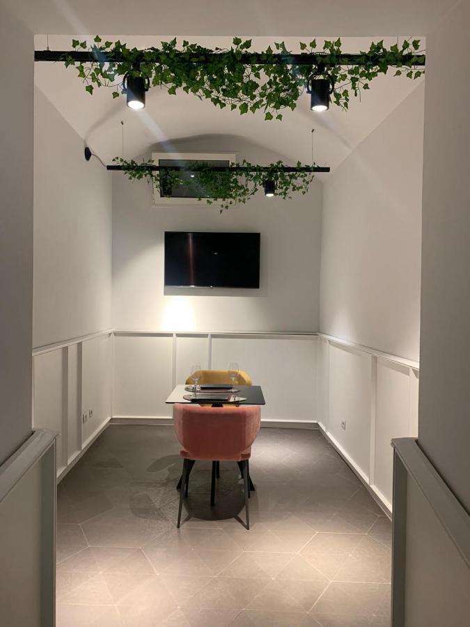 Navona Street Hotell 3*