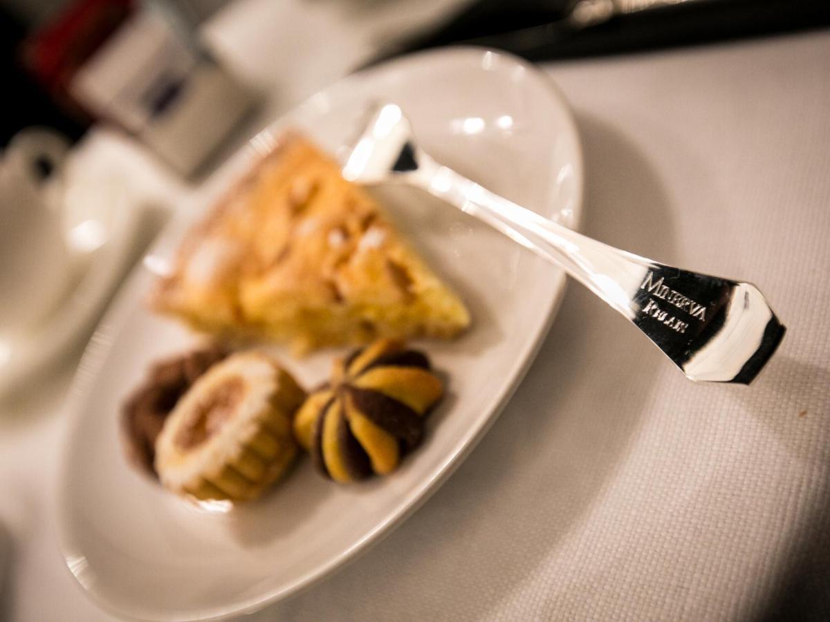 Alojamento de Acomodação e Pequeno-almoço Minerva Relais 3*