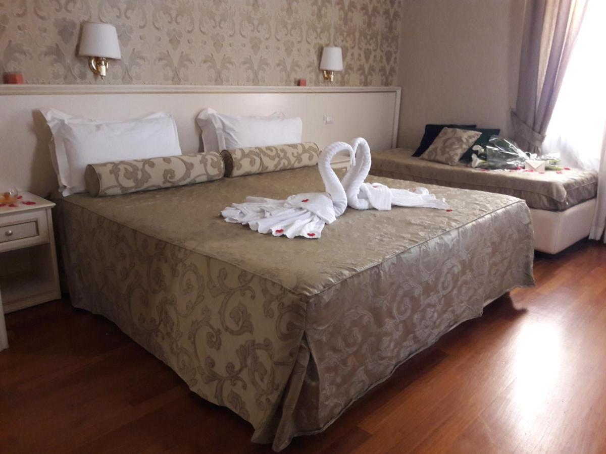 Domus Bocca Di Leone 3*