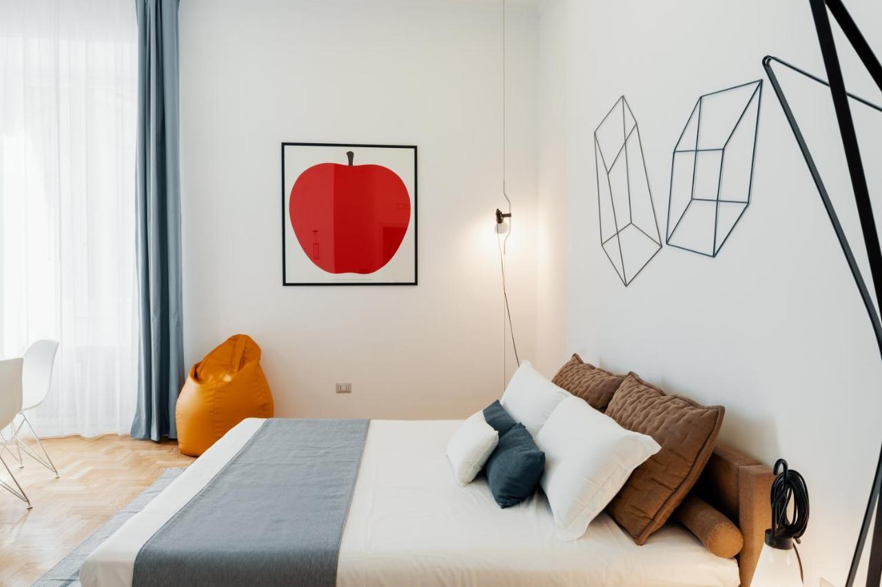 Propaganda Apartamento Roma