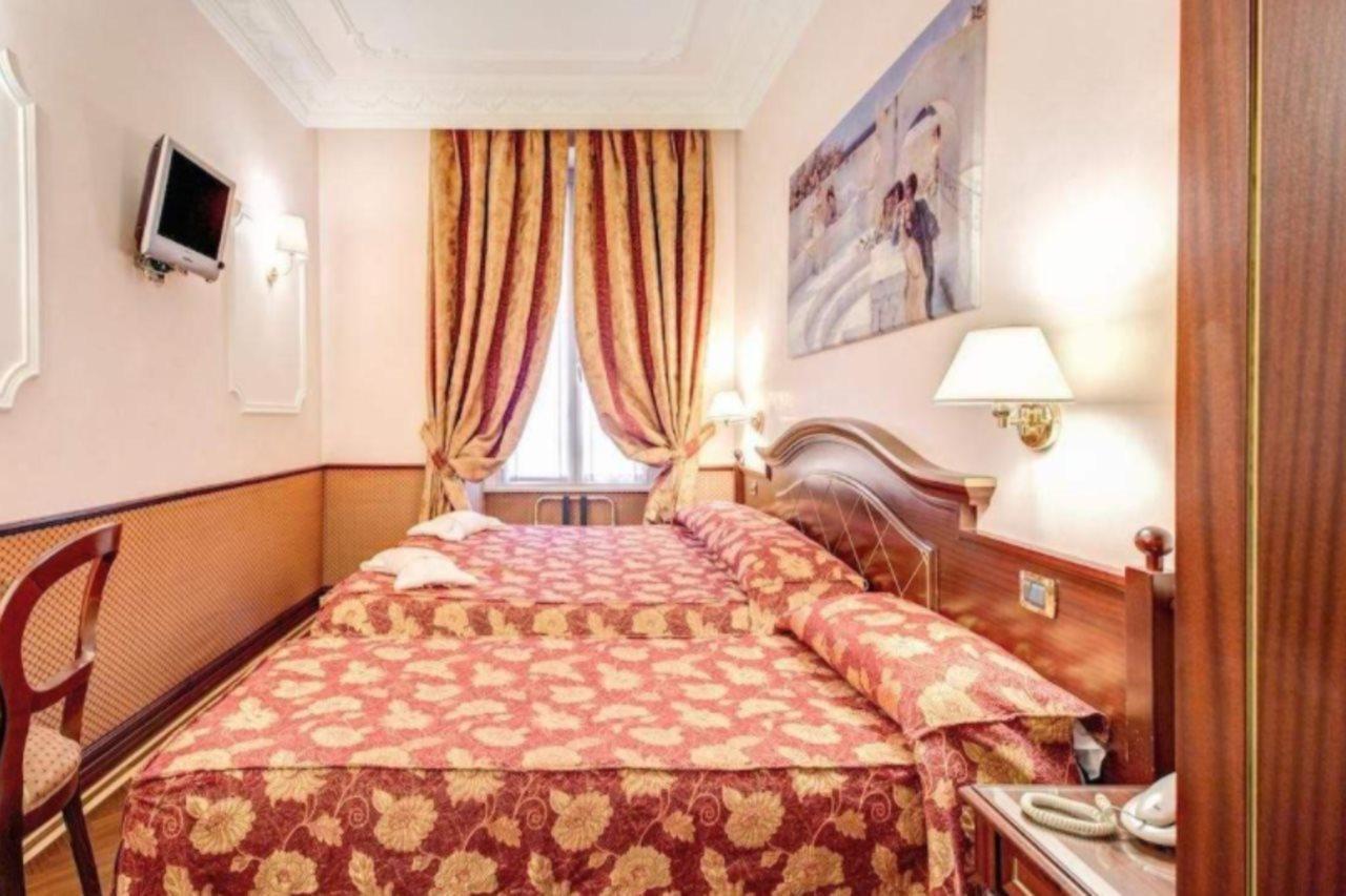 Re Luxury 3* Roma
