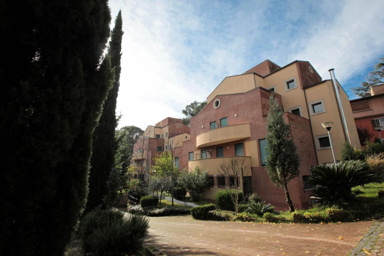 Kaire Hotel