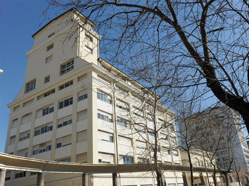 Apartahotel Lux 2*