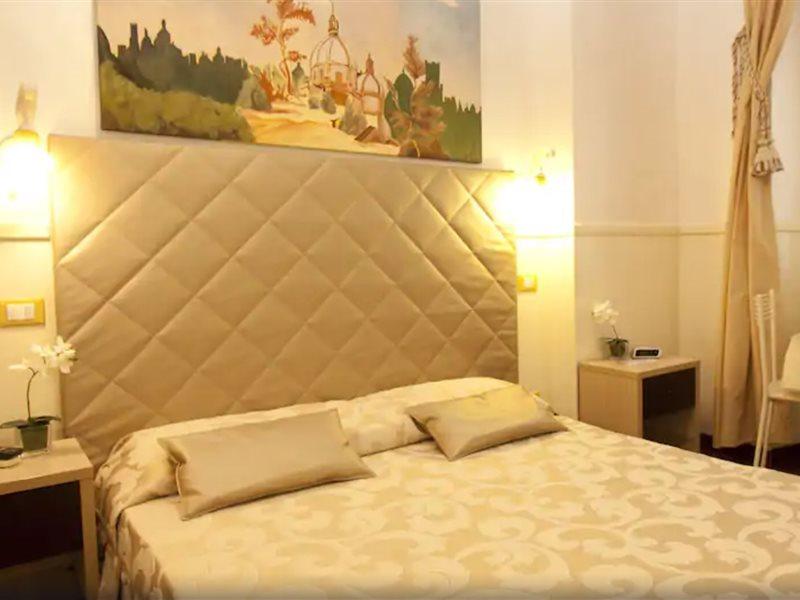 Bed & Breakfast Le Di Via Ottaviano - In 2*