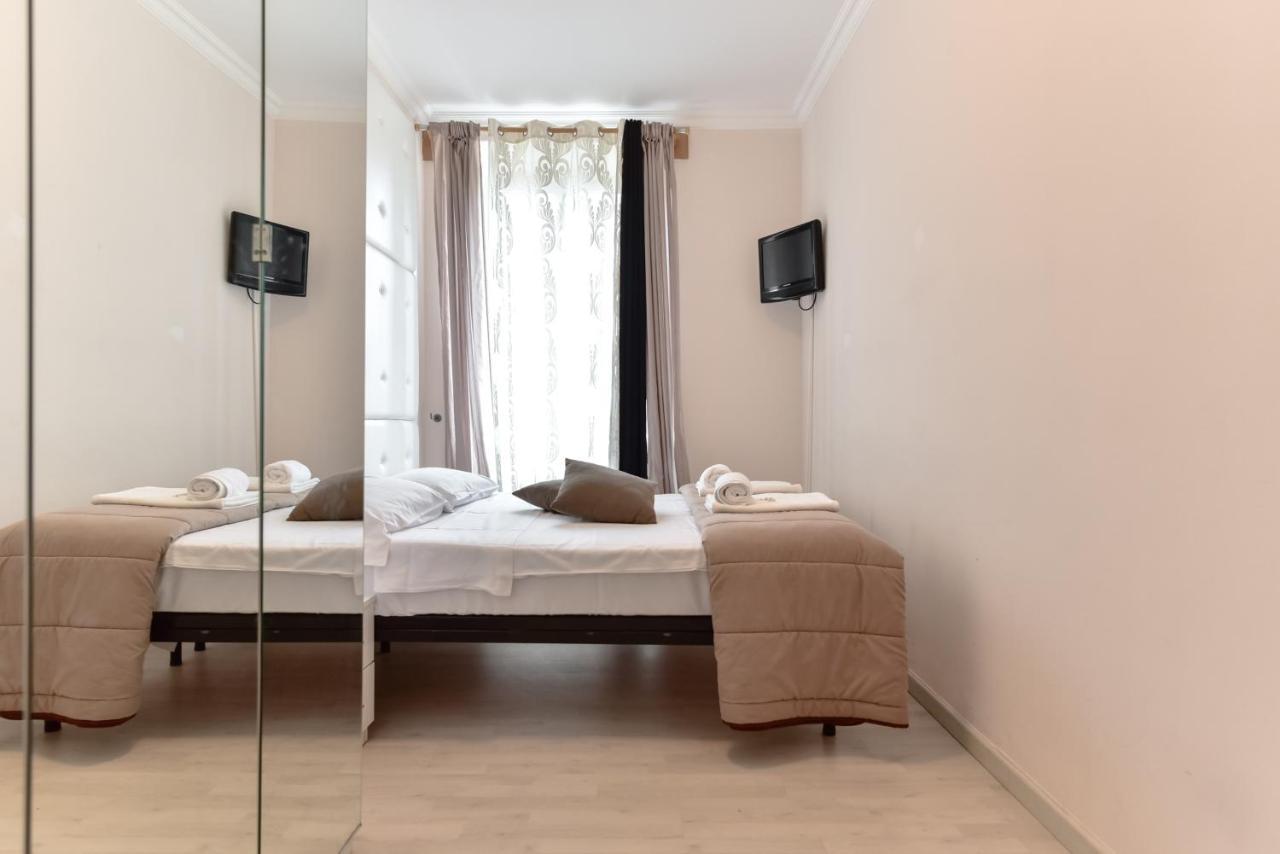 P-rooms & Collection Roma