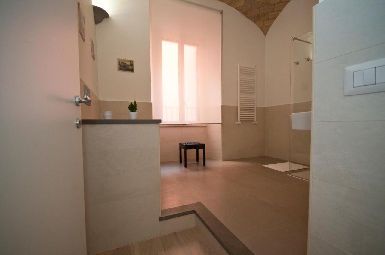 La Finestra Sul Colosseo Bed and breakfast Roma