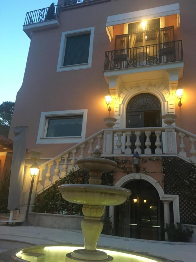 Acomodação com café da manhã  Villino Margherita