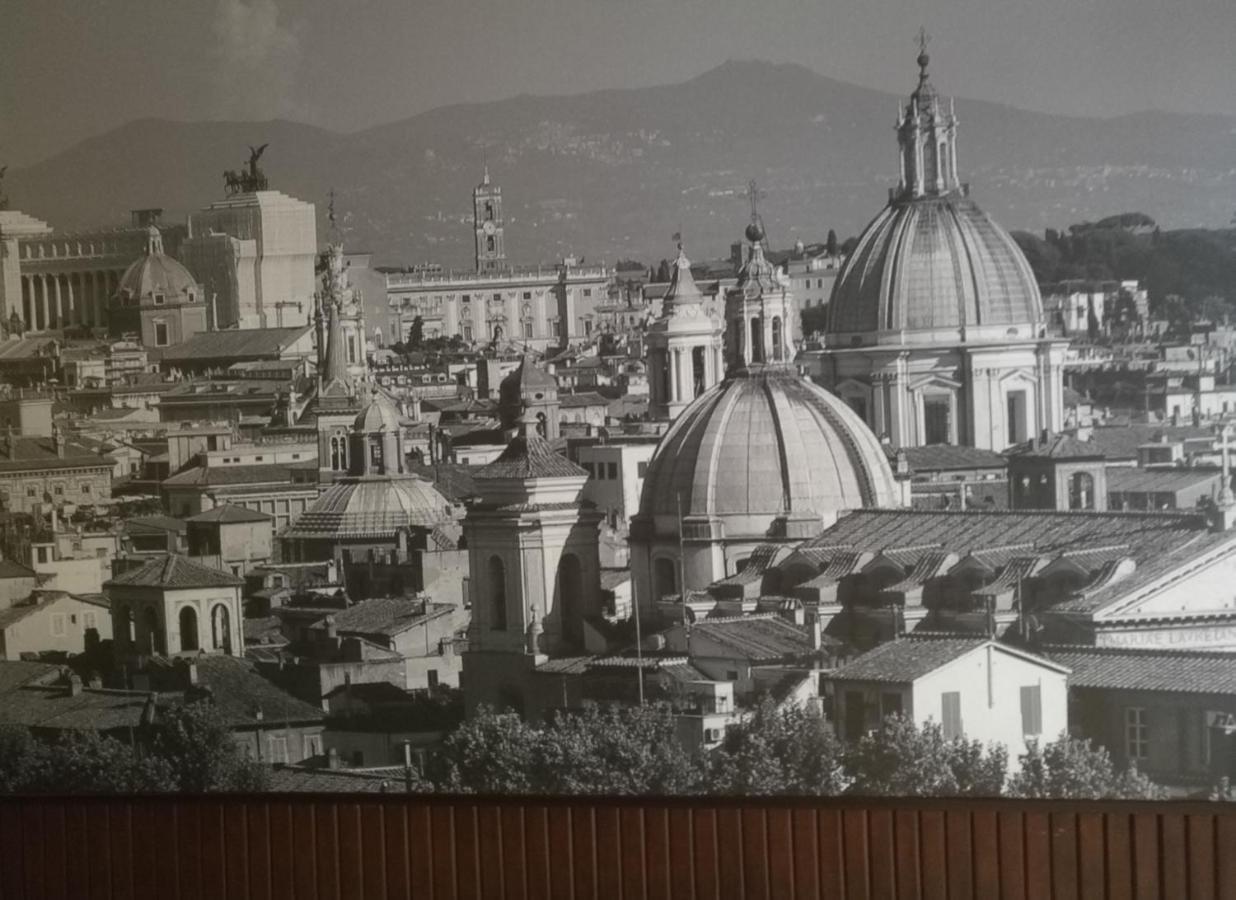 The 6th Floor * Roma