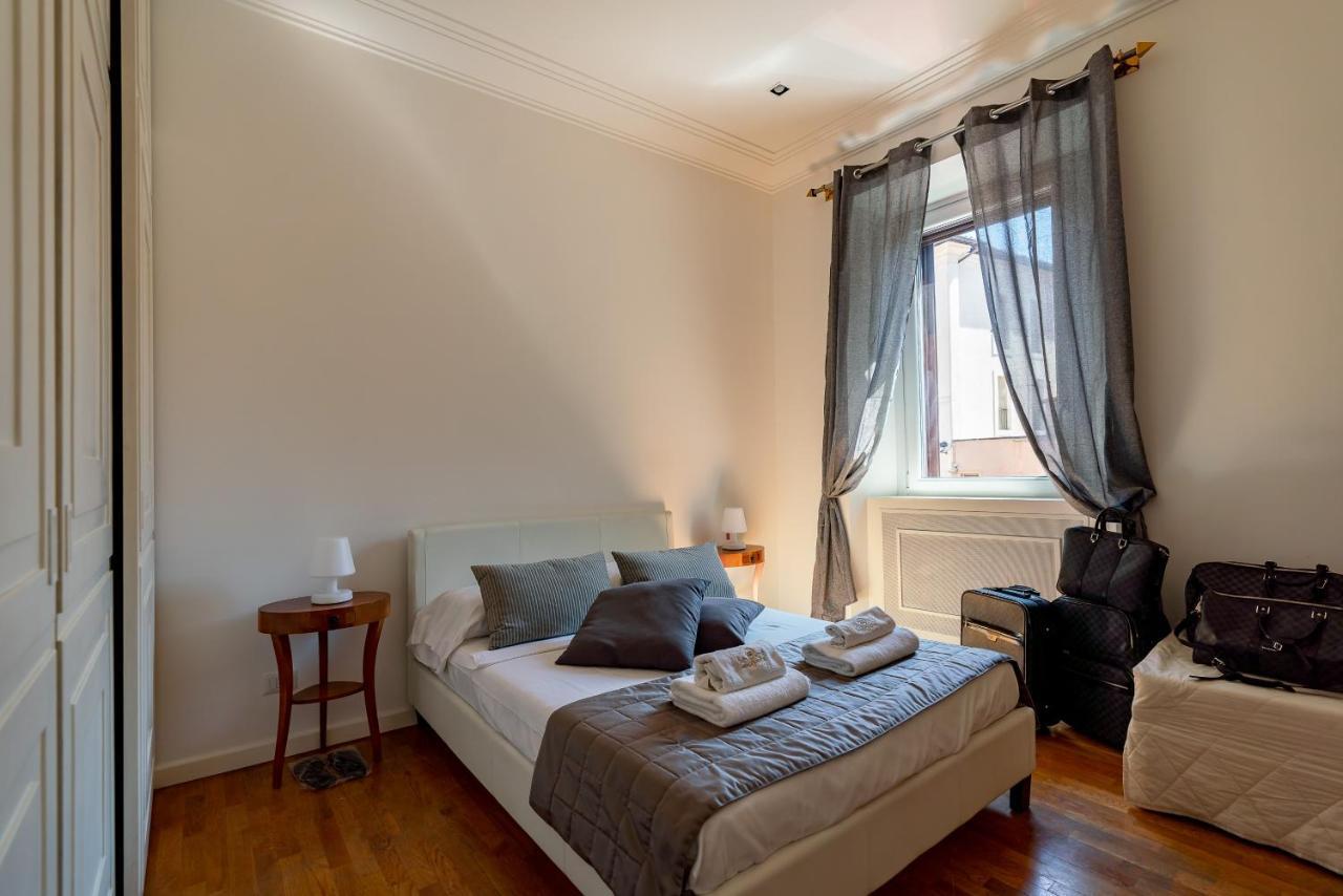Aparthotel P-rooms & Collection *