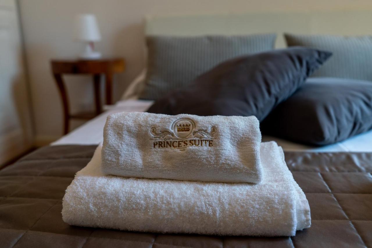 Aparthotel P-rooms & Collection