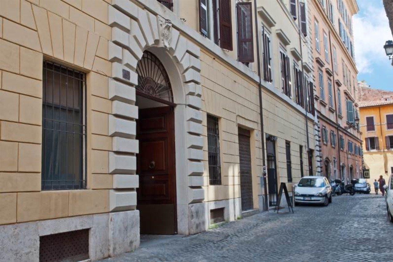 Le Clarisse Al Pantheon 3* Roma