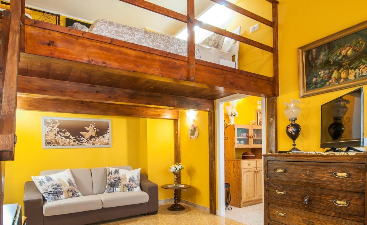Wood Easy Flat Apartment *