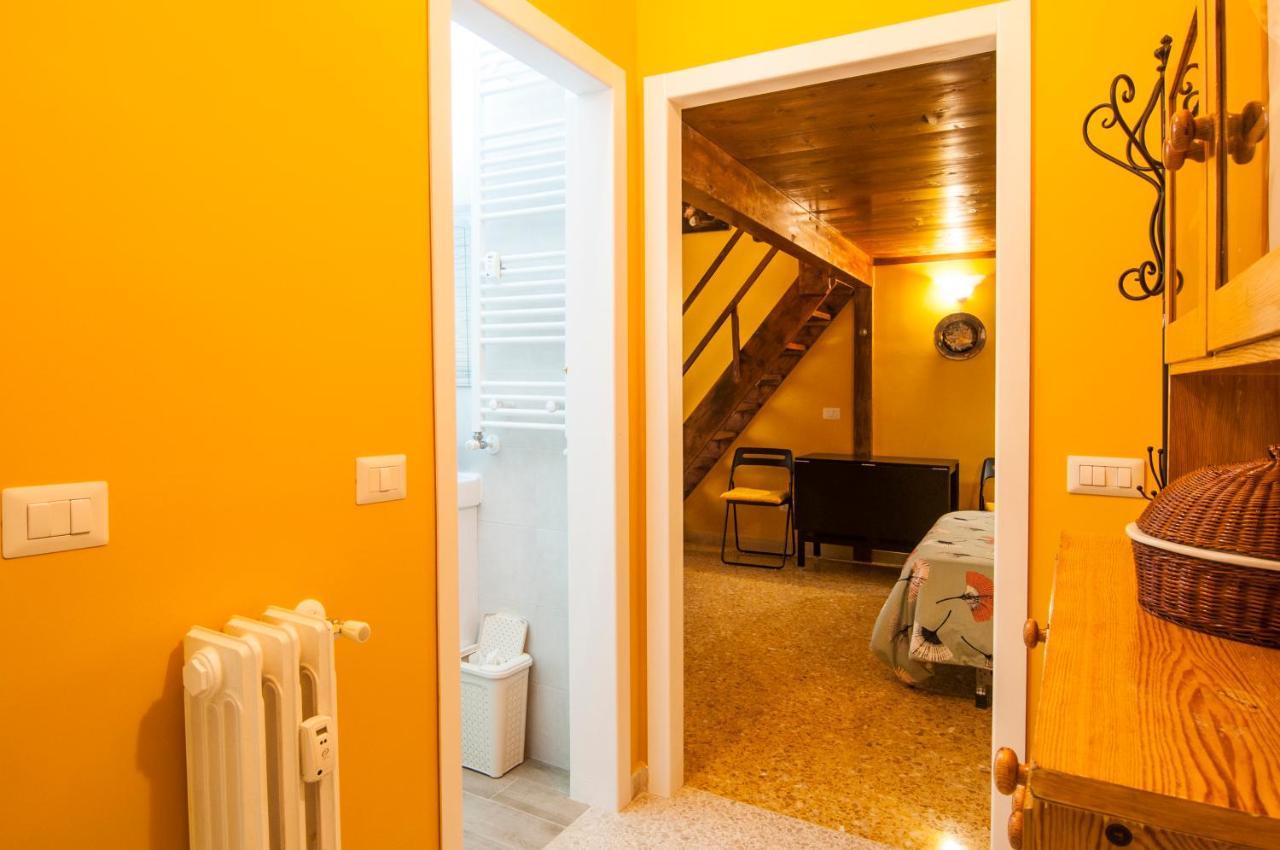 Apartment Wood Easy Flat Rom
