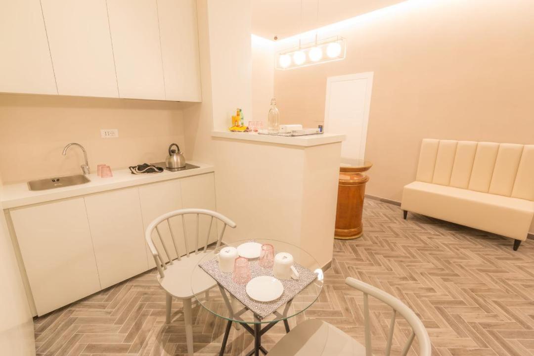 Guest house Frattina Ff Italian