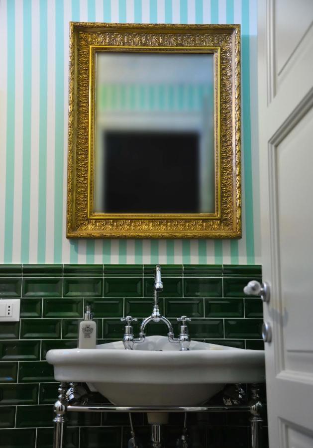 Regal House Capucci 6 Affittacamere Roma