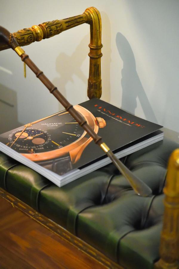 Affittacamere Regal House Capucci 6 Roma