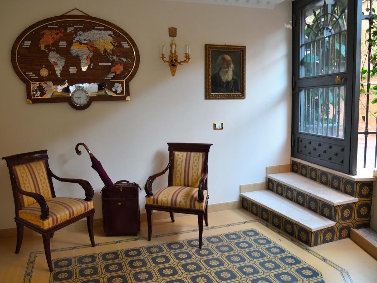 Affittacamere Regal House Capucci 6