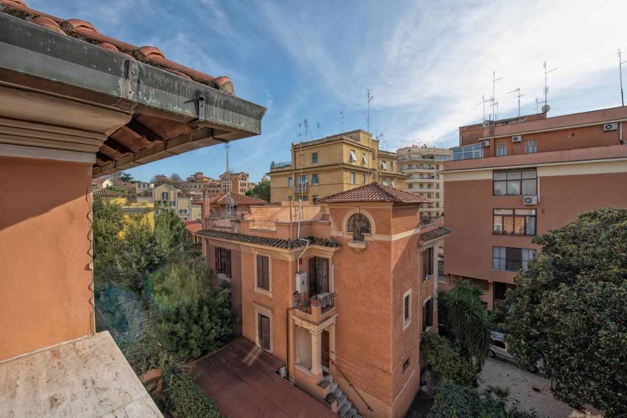 A Vinicius Et Mita Bed & Breakfast Roma
