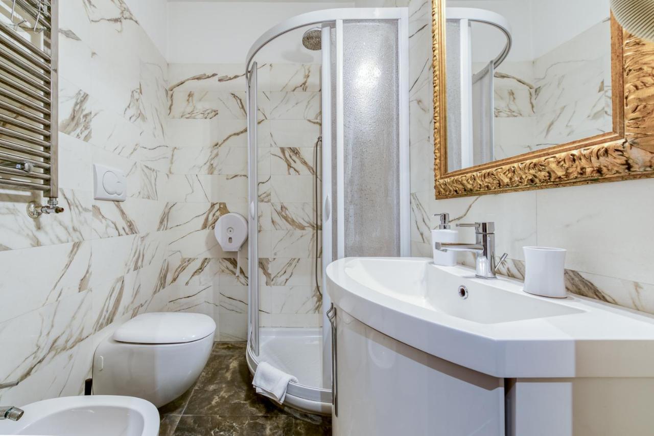 Gjestgiverier Le Downtown Roma