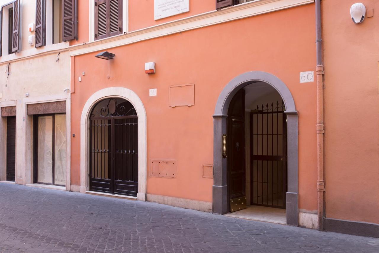 Appartamento Romac - Condotti Penthouse In The Spanish Steps Area *