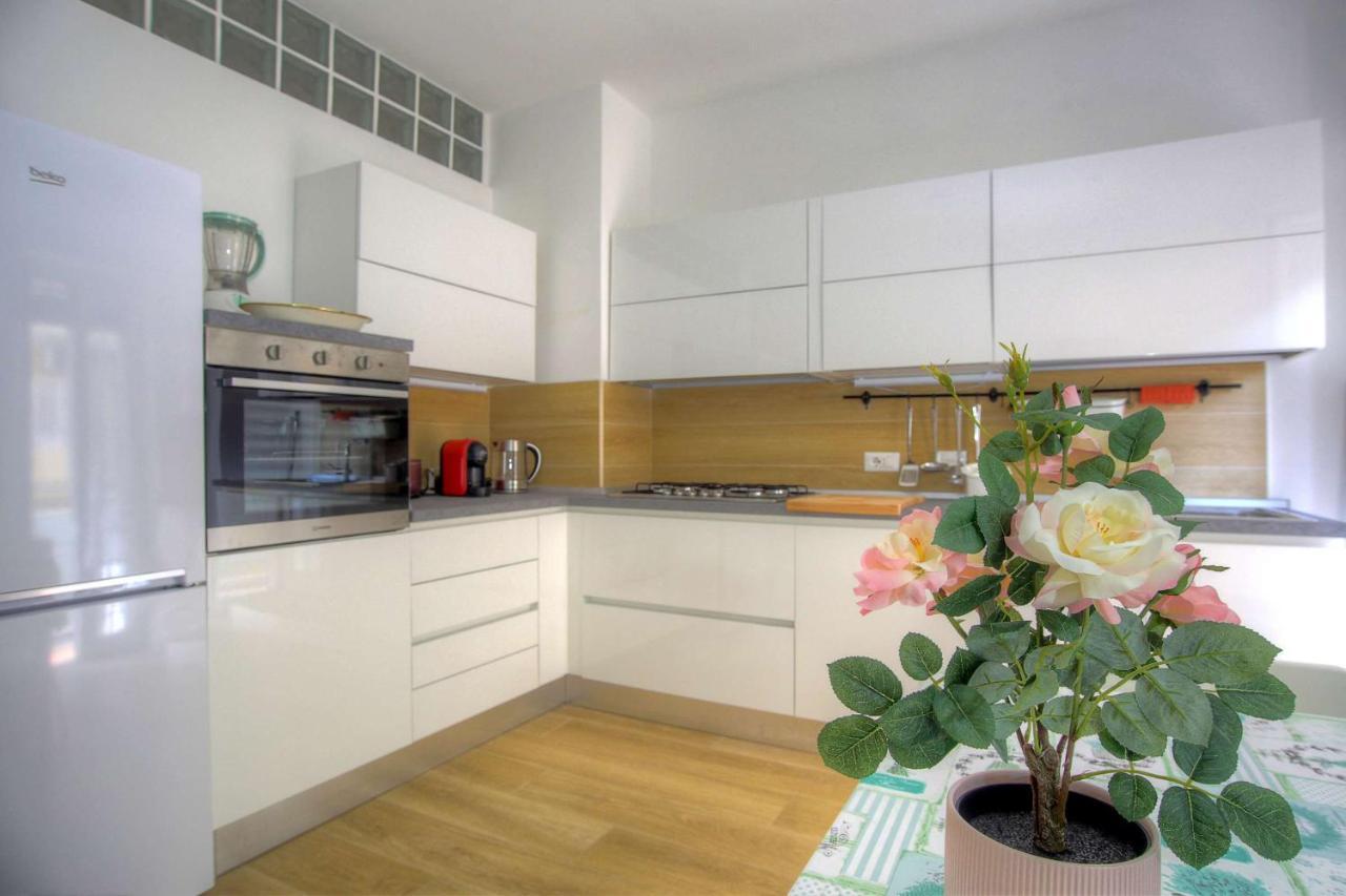 Holiday Aroma Apartamento *