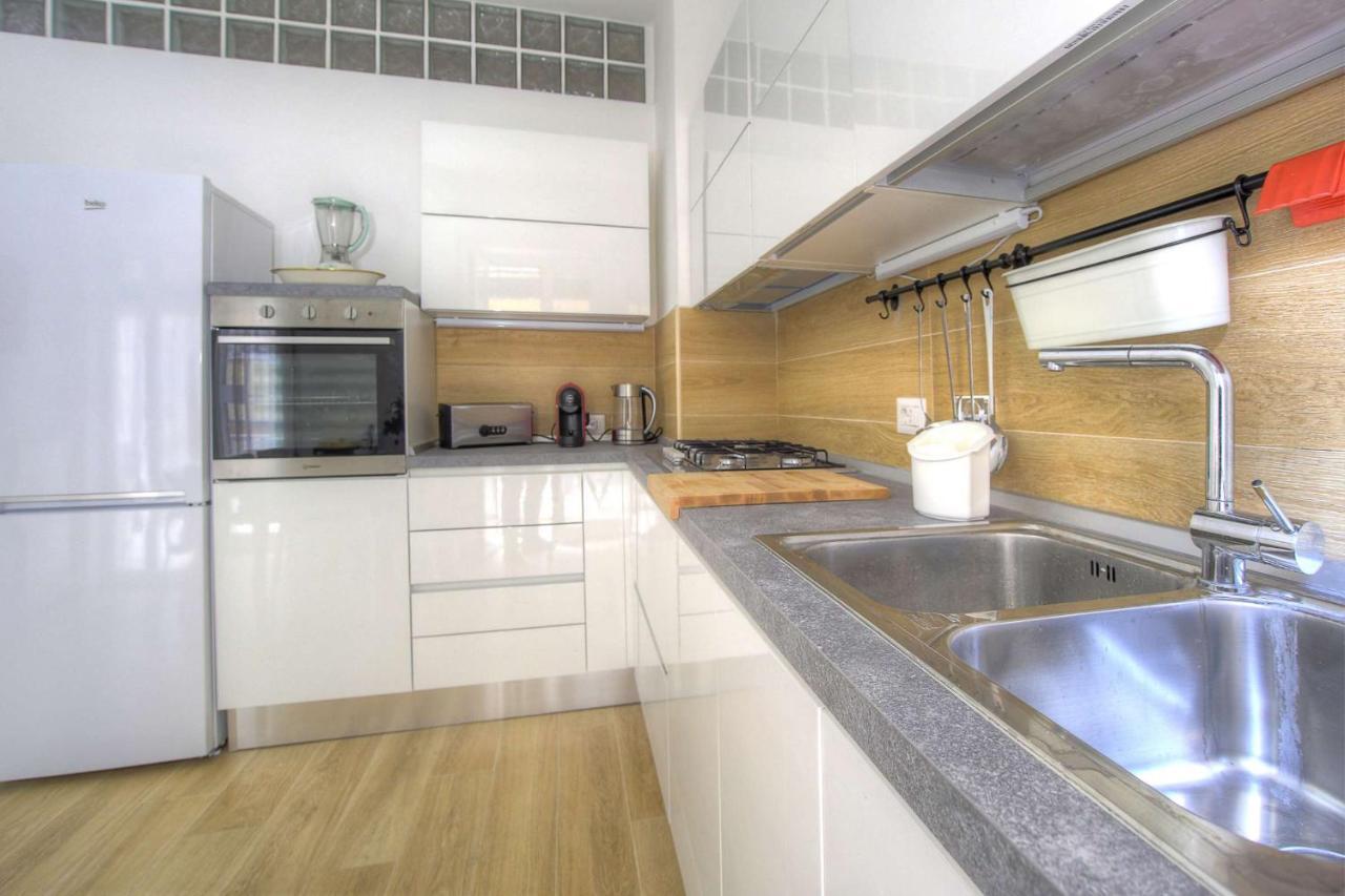 Holiday Aroma Apartamento *