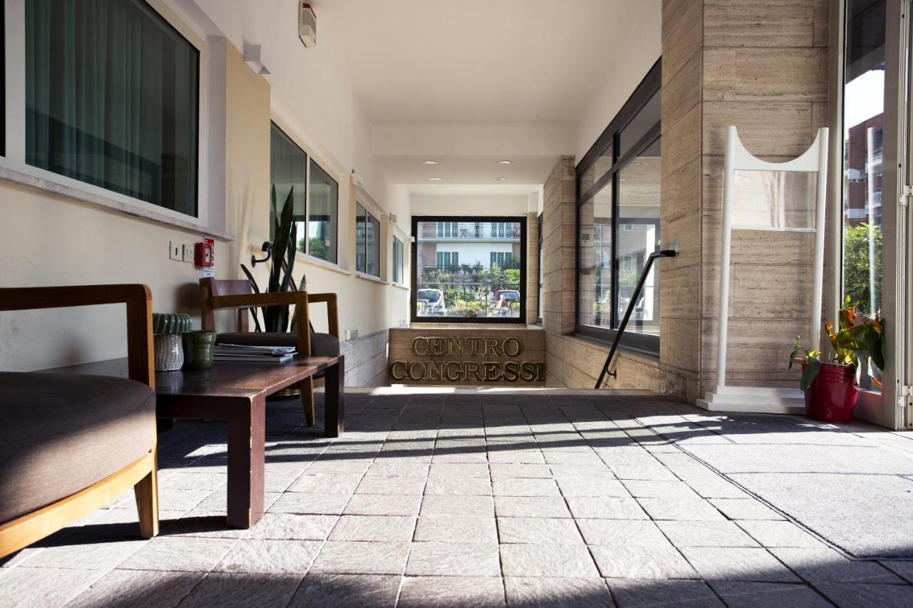 Bv Oly Hotel 4*