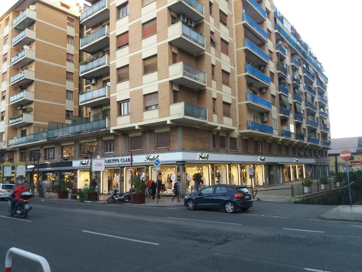 Trastevere Station