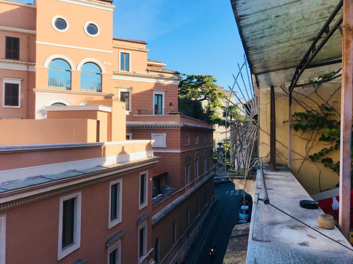 Apartment Attico Barberini Rome