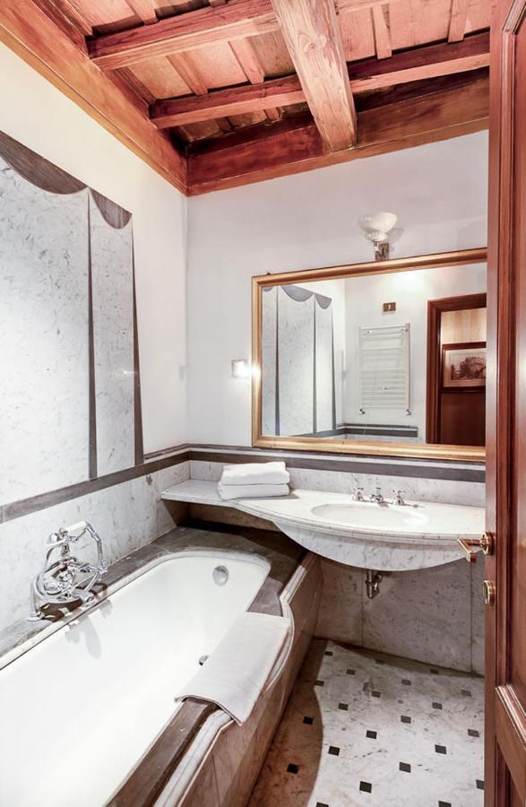 Leilighetshoteller Castle Of Glamour Xvi Century Luxury 4*