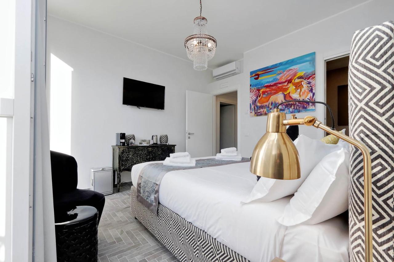 Della Croce Luxury Roma